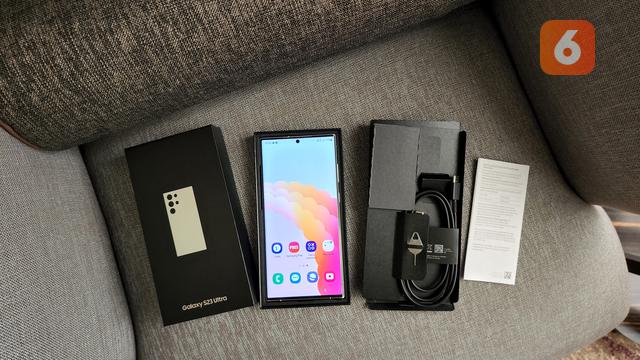 Unboxing Samsung Galaxy S23 Ultra 5G