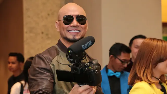 [Bintang] Deddy Corbuzier