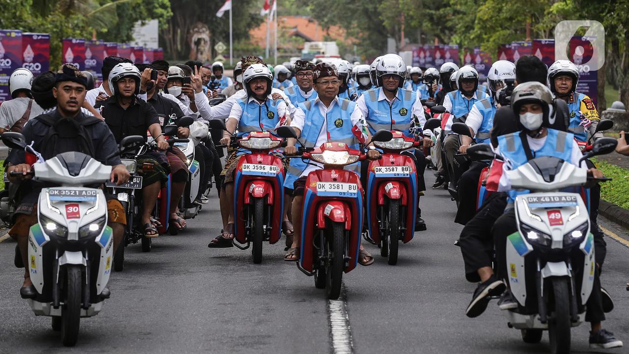 Parade Konversi Sepeda Motor BBM Ke Listrik