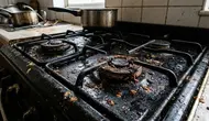 Kompor Hitam Penuh Kerak? 7 Bahan Sederhana Ini Bisa Membantu Membersihkannya