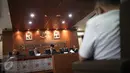 DKPP memutus 8 perkara lainnya yaitu perkara KPU RI, KPU Kota Cimahi, KPU RI bersama Provinsi Papua dan Dogiyai, KPU Morotai, Bawaslu RI bersama Provinsi Papua, KIP Simekue Aceh dan KPU Jakarta Utara, Jakarta, Jumat (7/4). (Liputan6.com/Faizal Fanani)
