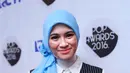 Artis yang belum lama ini menyabet sebagai Perempuan Terkalem dalam Seleb on News Awards 2016 itu lebih mengutamakan pendidikan agama pada anaknya. (Adrian Putra/Bintang.com)