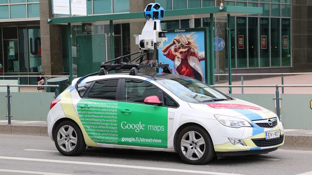 Mobil Google Street View, Google Maps