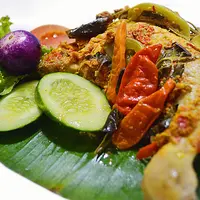 Resep pepes ayam bisa kamu jadikan menu buka puasa yang enak dan bergizi.