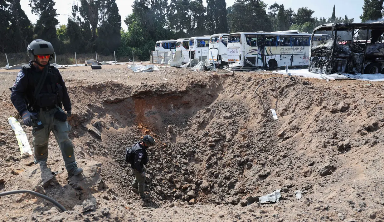 Israel dan Iran kembali saling serang pada hari Selasa (17/6/2025). (Jack GUEZ/AFP)