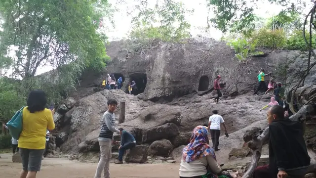 Goa Selomangkleng Kediri Bersolek