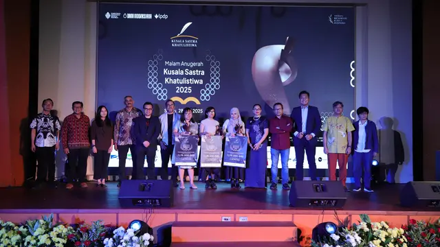 Kusala Sastra Khatulistiwa