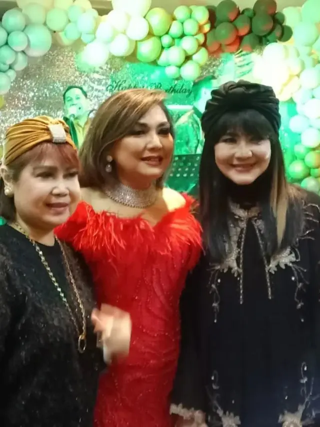 Pesta ulang tahun ke-58 Nia Daniaty (Foto: Instagram/@azisismi)