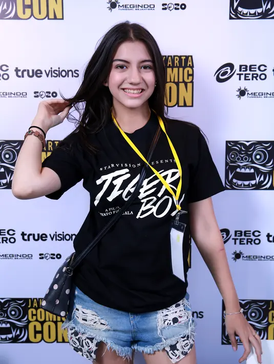 "Aku lebih takut sama badut, soalnya seram banget. Make up-nya kan putih semua kayak orang mati. Kalau mereka ketawa itu seram banget," ungkap Cassandra Lee. (Deki Prayoga/Bintang.com)