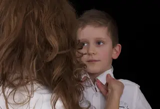 Ucapan orangtua dapat membentuk atau melukai psikologi anak. Kalimat yang tampak sepele bisa meninggalkan bekas emosional seumur hidup. (Foto: elementus/Pixabay)