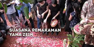 Seperti ini suasana pemakaman Yana Zein.