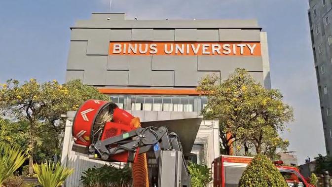 Petugas Damkar Pastikan Hanya Satu Ruangan di Kampus Binus yang Terbakar