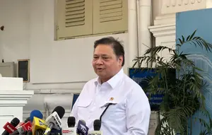 Bunga PNM Mekaar Turun, Menko Airlangga Pastikan untuk Semua Nasabah