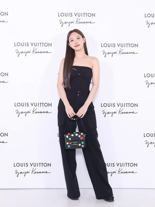 Adu Gaya 8 Seleb Pakai Tas Louis Vuitton x Yayoi Kusama, Nayeon Twice hingga Bunga Citra Lestari