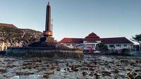 Alun - alun Tugu atau Taman Tugu Malang tepat di depan Balai Kota Malang(Liputan6.com/Zainul Arifin)