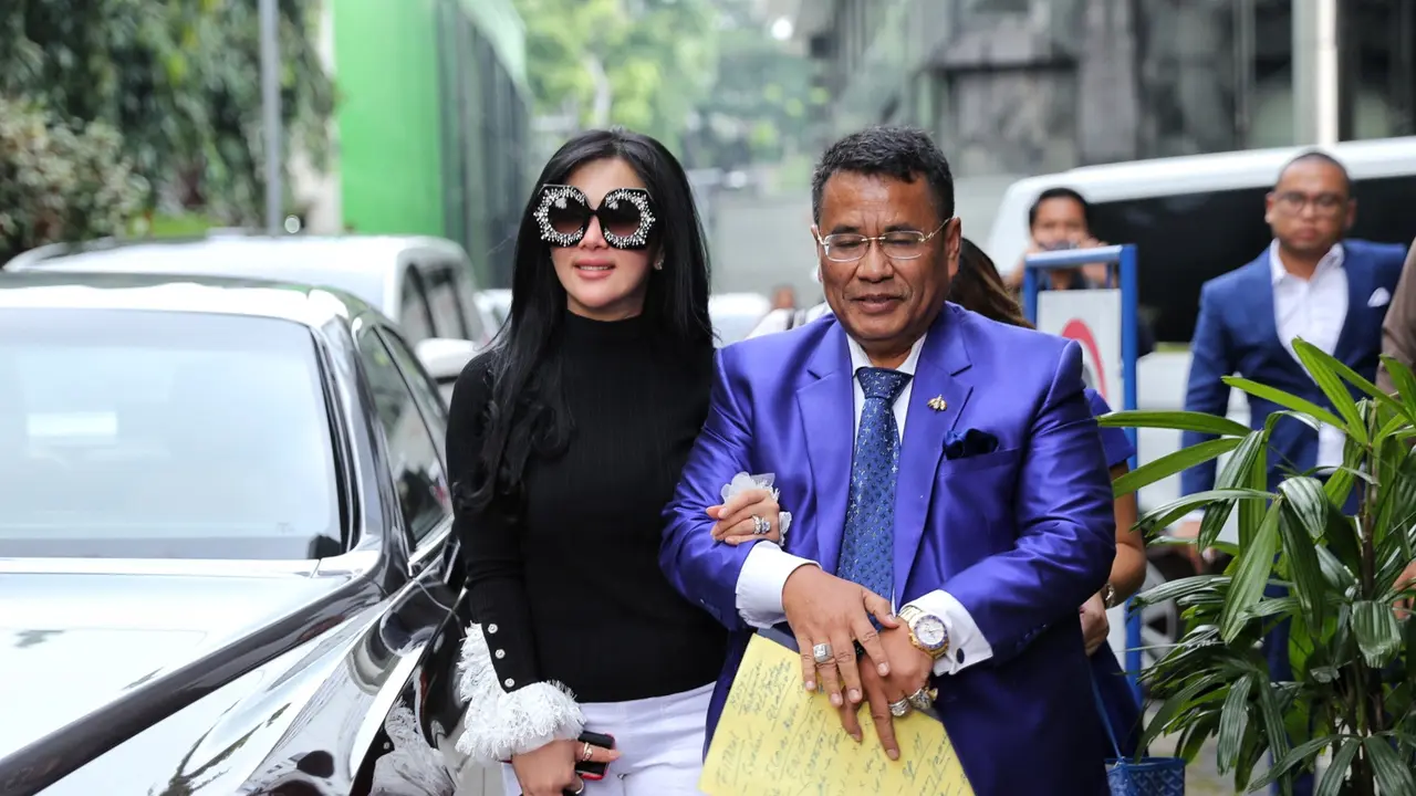 [Bintang] Syahrini
