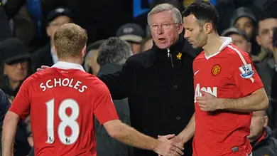 057825100_1442915836-scholesgiggs
