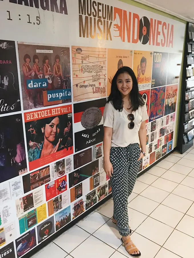 Ajak Generasi Muda Rajin Membaca Buku, Sherina Serukan Pentingnya Memiliki Pola Pikir Kritis dan Ilmiah.