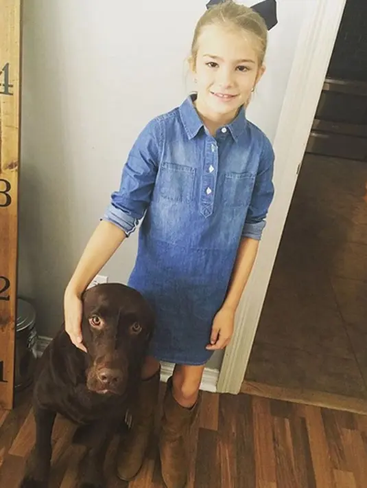 “Mohon doa dan harapan yang baik kepada semuanya untuk keponakan perempuanku (Maddie),” tulis Britney sambil mengunggah foto Maddie yang sedang bersama anjing kesayangannya. (Instagram/britneyspears)