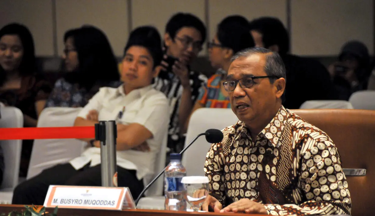 Busyro Muqoddas menjalani seleksi wawancara panitia seleksi (pansel) calon pimpinan KPK, Jakarta, Kamis (9/10/2014) (Liputan6.com/Miftahul Hayat)