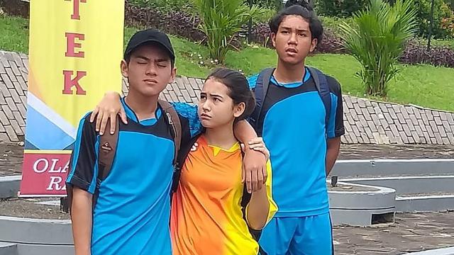 Wulan dan Joko di sinetron Dari Jendela SMP. (Foto: Instagram @darijendelasmp.sctv)