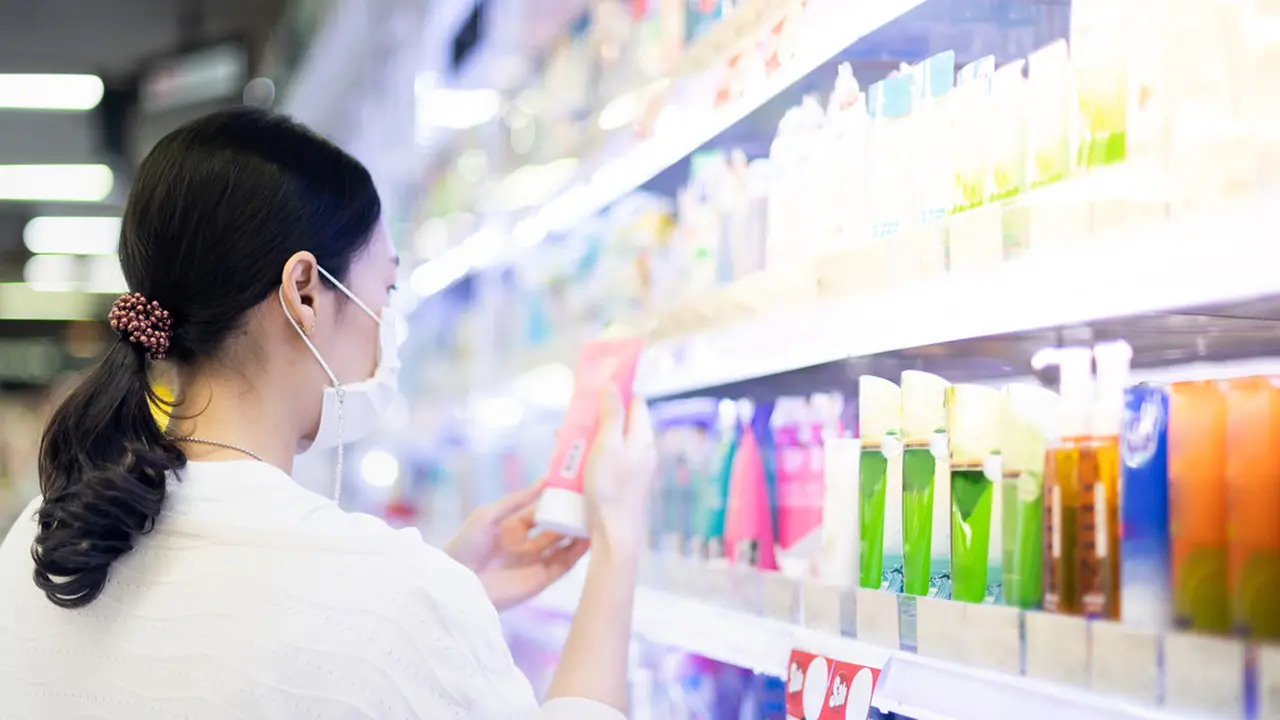 Tips Hindari Membeli Produk Skincare Palsu