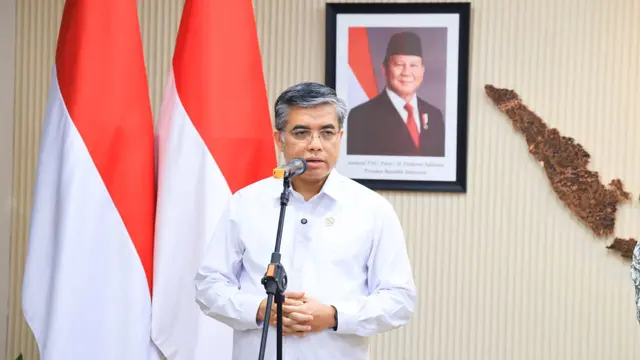 Menteri Ketenagakerjaan Yassierli (Foto: Kemnaker)