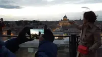 Pengalaman menjajal Samsung Galaxy A8 2018 di Roma, Italia