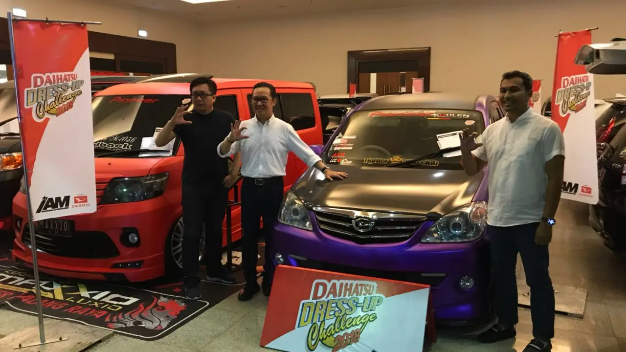 Puluhan Mobil Daihatsu Adu Ganteng di Surabaya (Foto:Istimewa)