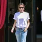 Victoria Beckham with Jeans and Heels - Photo: whowhatwear