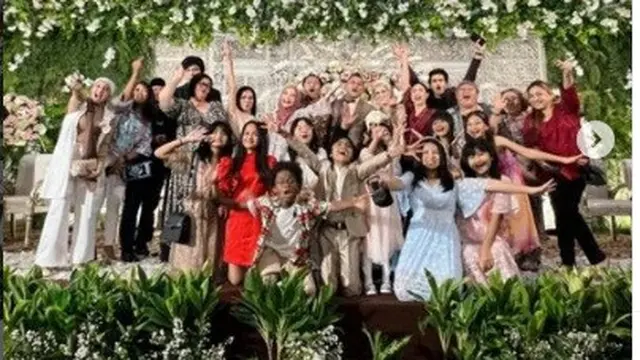 bintang Putri Duyung dan 1001 Keajaiban bersama Said Bajuri dan Sarah Yahya  (Foto: Instagram @ninatutachia_chapman4)