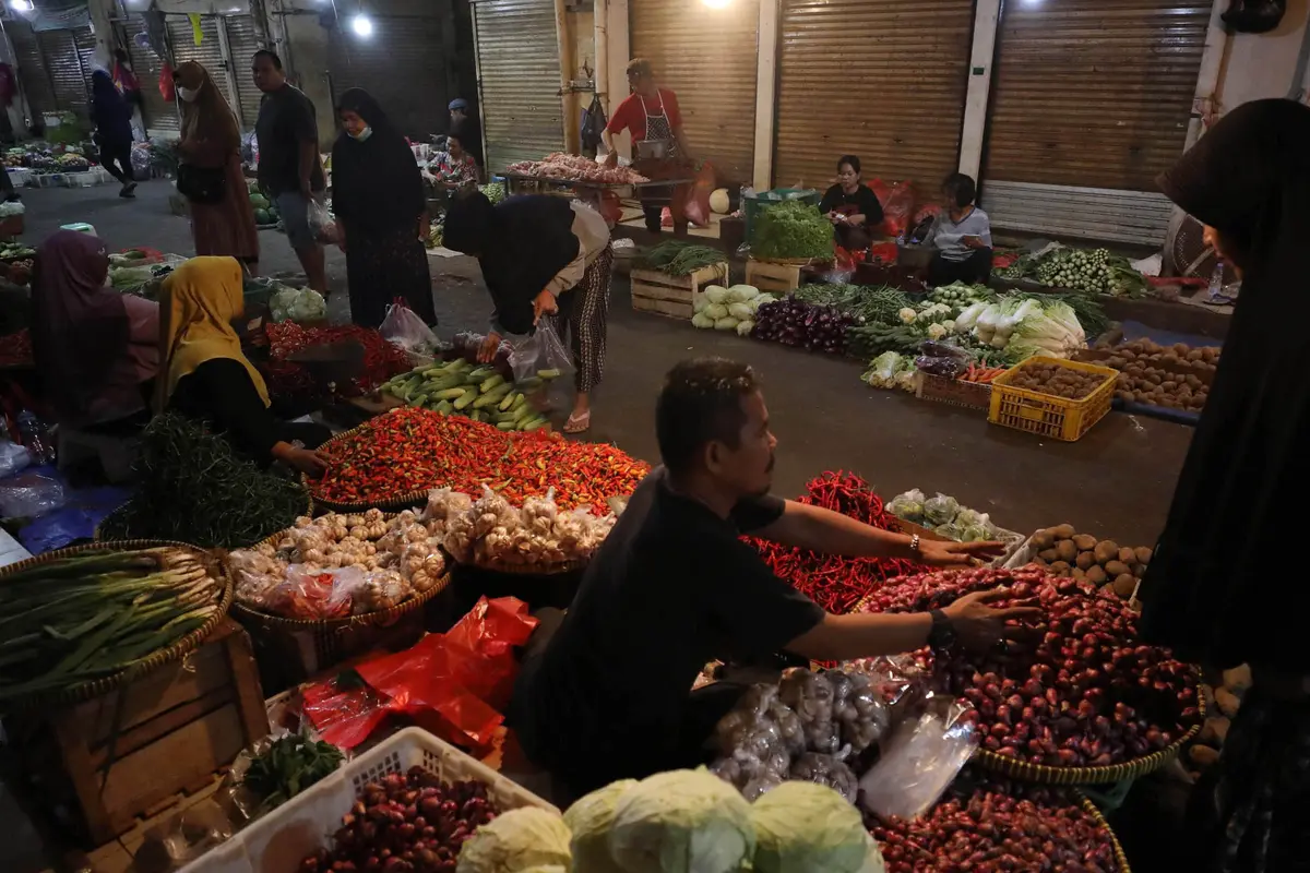 Dipengaruhi Beragam Faktor, Daya Beli Masyarakat Menengah Menurun