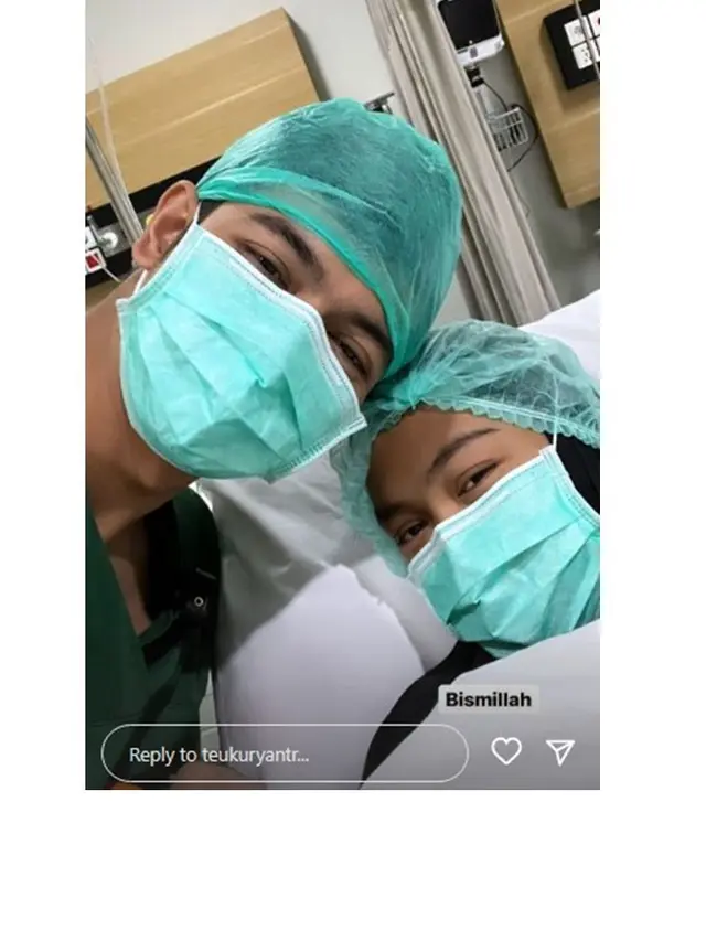 Ria Ricis Melahirkan Anak Pertama, Ini 8 Potretnya yang Penuh Haru Bahagia