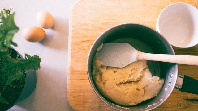 Ilustrasi buat kue | Monserrat Soldú dari Pexels