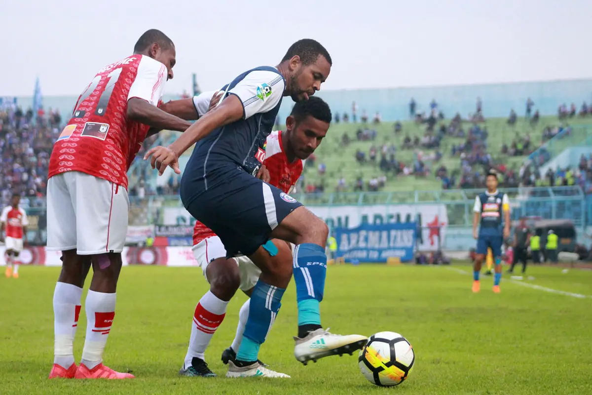 Arema FC vs Persipura Jayapura