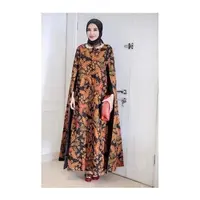 Inspirasi Model Gamis Batik ala Artis (@zaskiasungkar15)