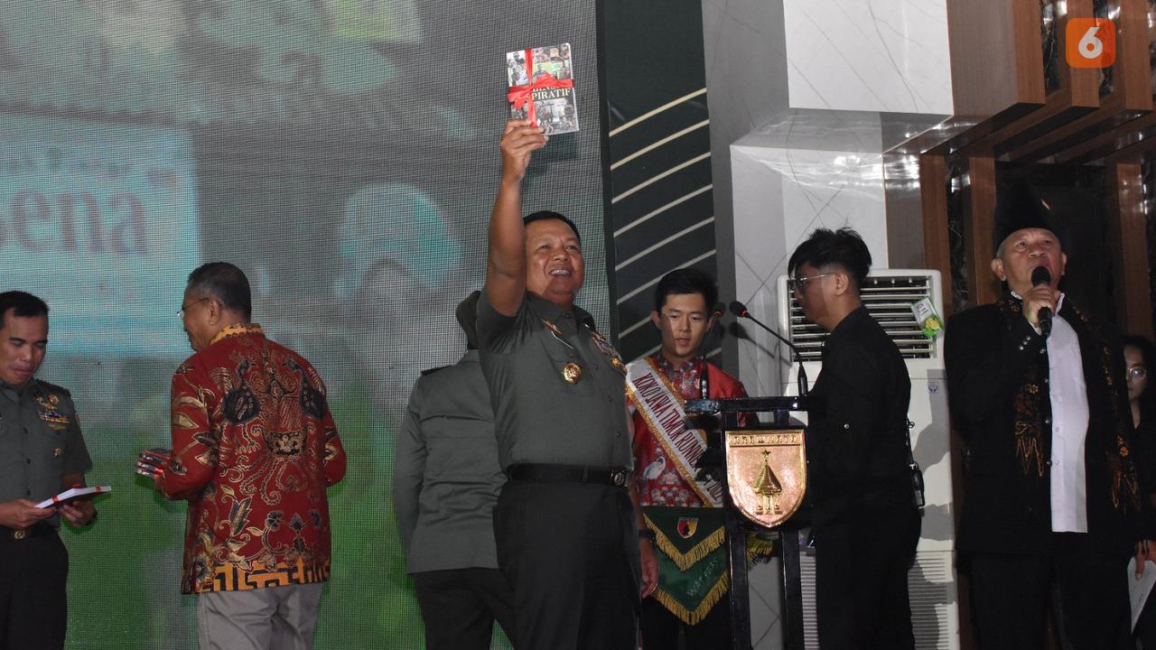 Panglima Kodam (Pangdam) V/Brawijaya Mayjen TNI Farid Makruf