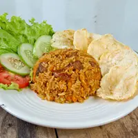 Ilustrasi nasi kebuli kambing./Copyright shutterstock.com/g/prasnazri