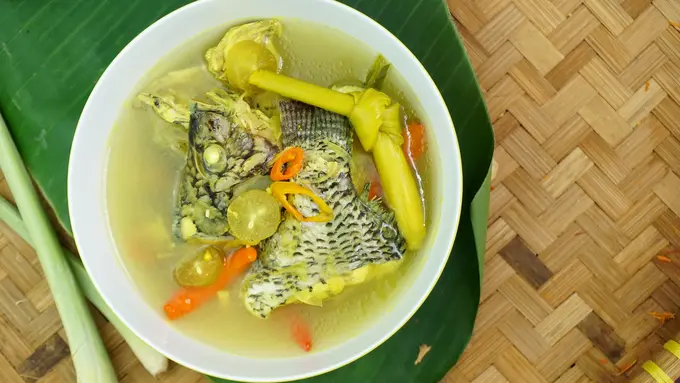 ikan bumbu kuning
