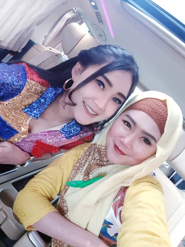 Bu Dendy Tulungagung