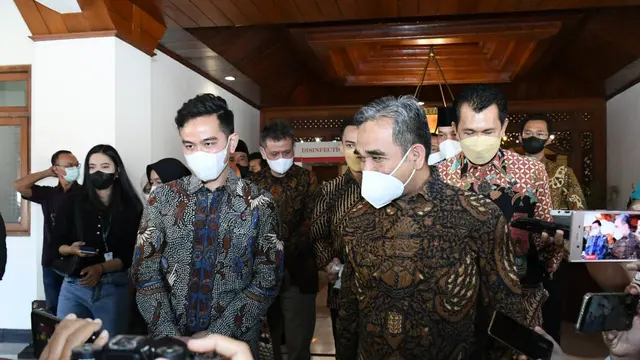 Sekjen Gerindra Ahmad Muzani bertemu Wali Kota Solo Gibran Rakabuming Raka