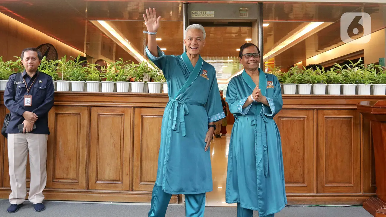 Ganjar-Mahfud Jalani Tes Kesehatan di RSPAD