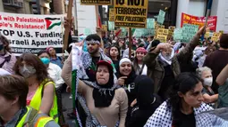 Seiring memanasnya situasi konflik Israel dan Palestina beberapa hari belakangan, simpati internasional muncul baik dari pihak pro-Israel maupun pro-Palestina. Kedua kubu kelompok menggelar demonstrasi di Amerika Serikat. (AP Photo/D. Ross Cameron)
