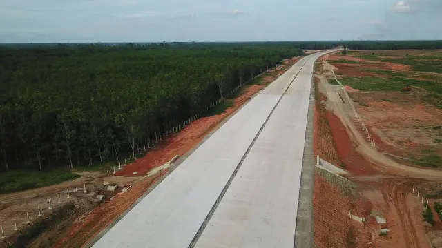 PT Hutama Marga Waskita (Hamawas) tengah membangun Jalan Tol Kuala Tanjung-Tebing Tinggi-Parapat. (Dok Hamawas)