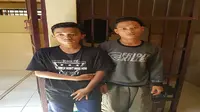 Dua remaja pengedar narkoba buat polisi di Pangkep begadang (Liputan6.com/ Eka Hakim)