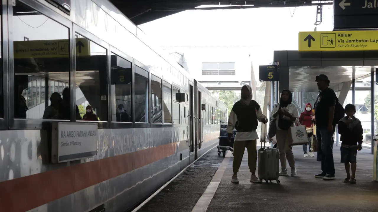 stasiun bandung, KAI, kereta api