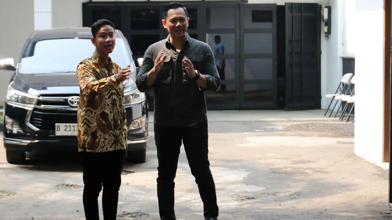Gibran Rakabuming Raka dan Agus Harimurti Yudhoyono