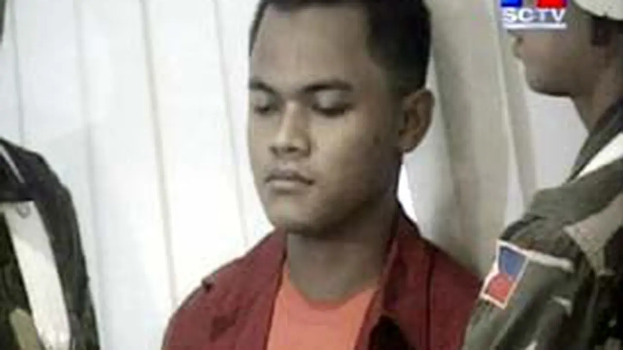 301003cTaufik.jpg
