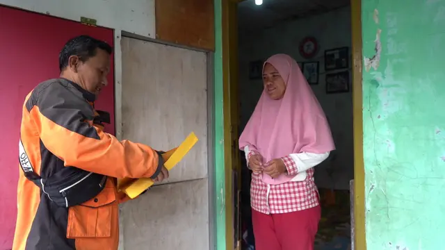 PT Pos Indonesia (Persero) atau Pos IND kembali menyalurkan dana bansos sembako dan PKH