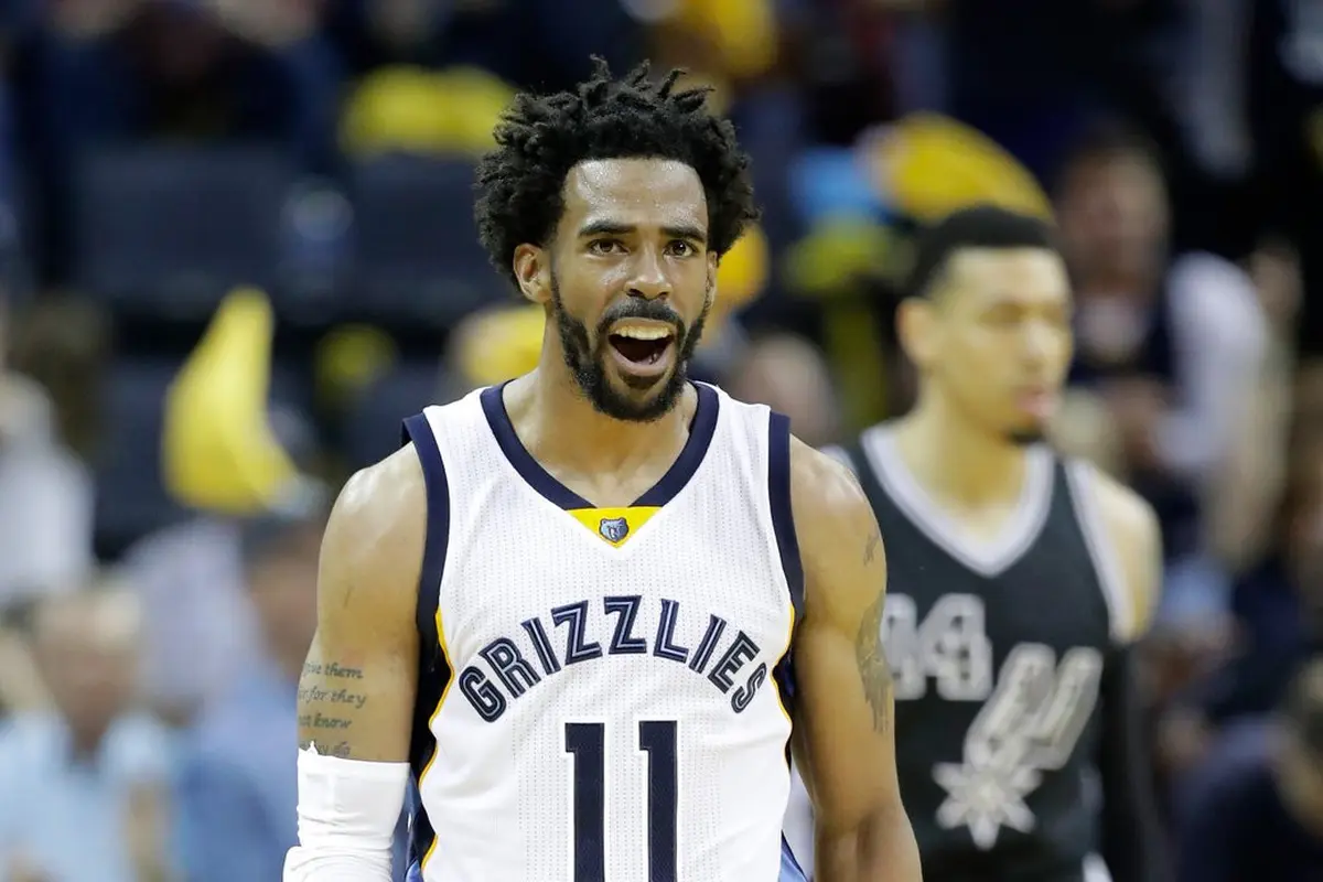 NBA: Grizzlies Ditinggal Conley Sampai Akhir Musim